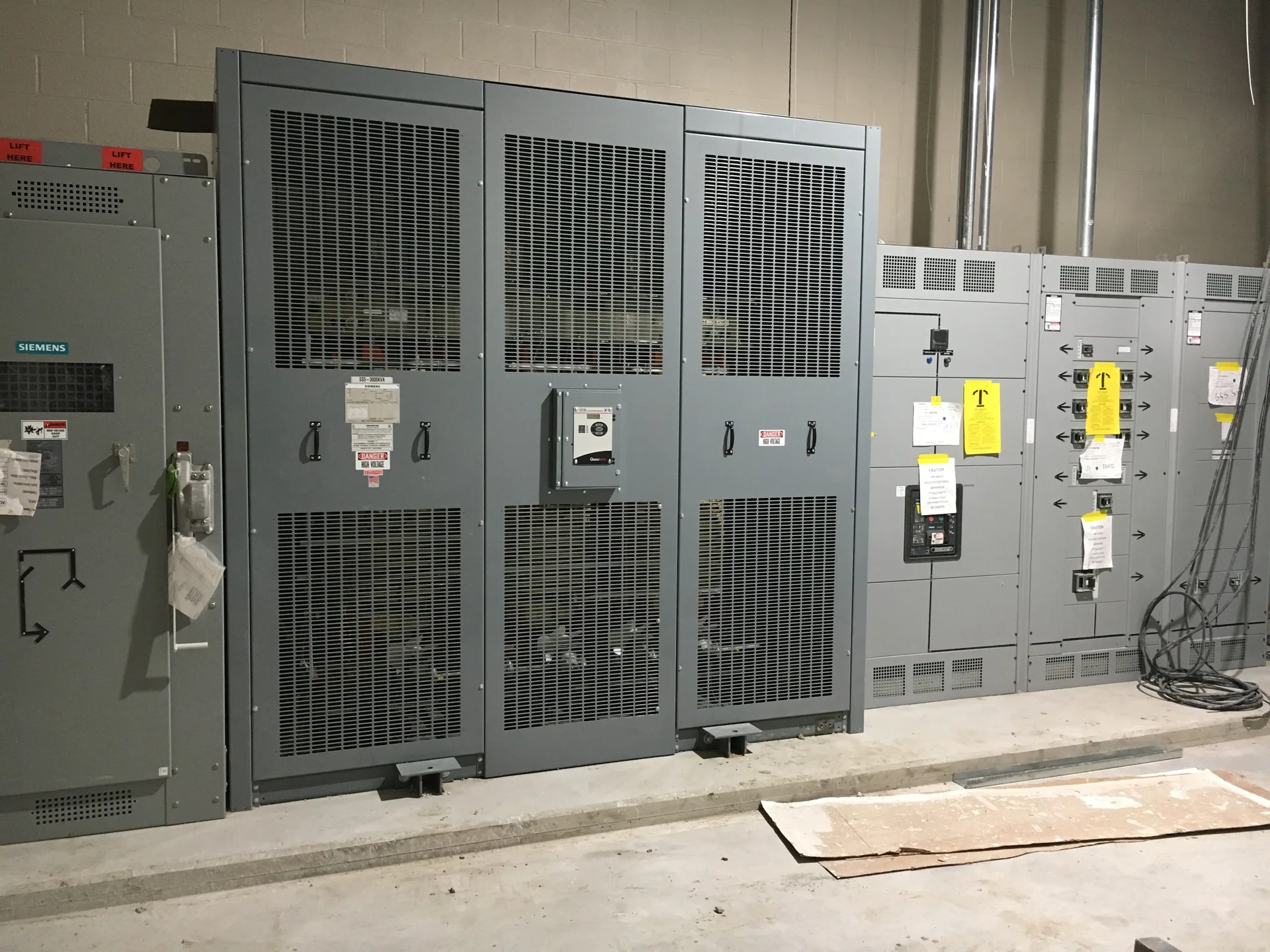 Electrical distribution equipment installed in a technical facility